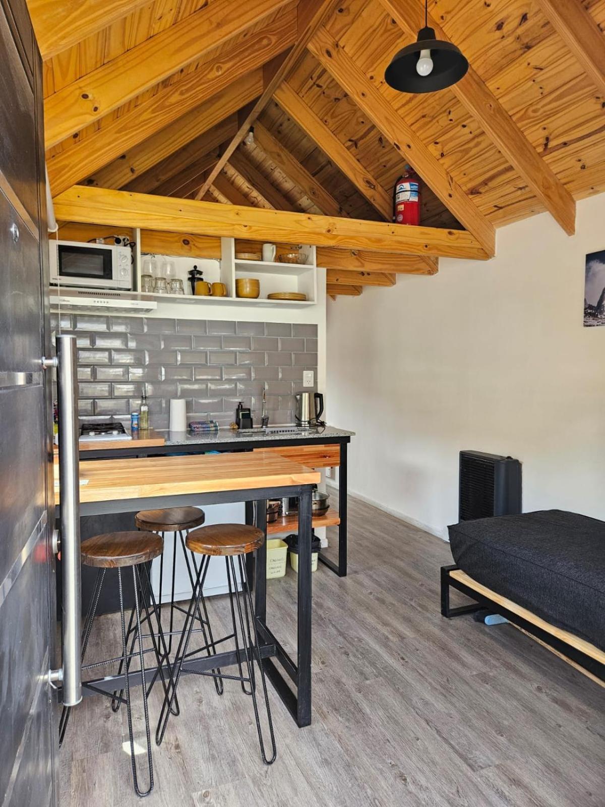 Вилла Patagonia Tiny House Эль-Чальтен Экстерьер фото
